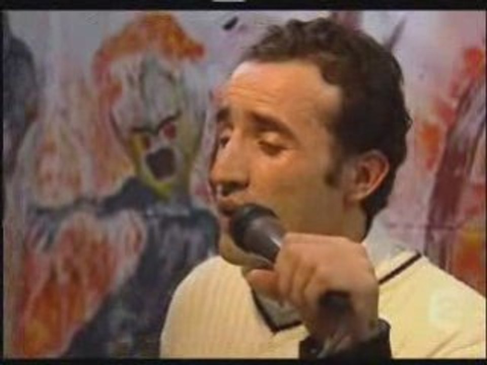 REPORTAGE ÉVANGÉLIQUE - CONVERSIONS DE LA MOSQUÉE A L'ÉGLISE