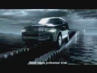 2009 Lincoln Navigator Road advertising