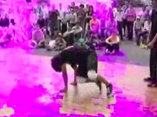 b-boy SaifyRoc Upper Underground Crew /à l'improviste squad