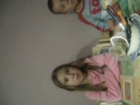 Petit papa noel par Axel et Léa