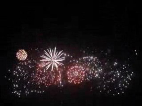 Feu d'artifice 2009 Cergy (bouquet)