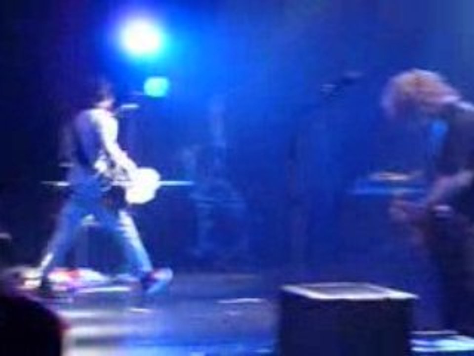 Aus Und Vorbei (Live Bataclan 2O.12.O8)