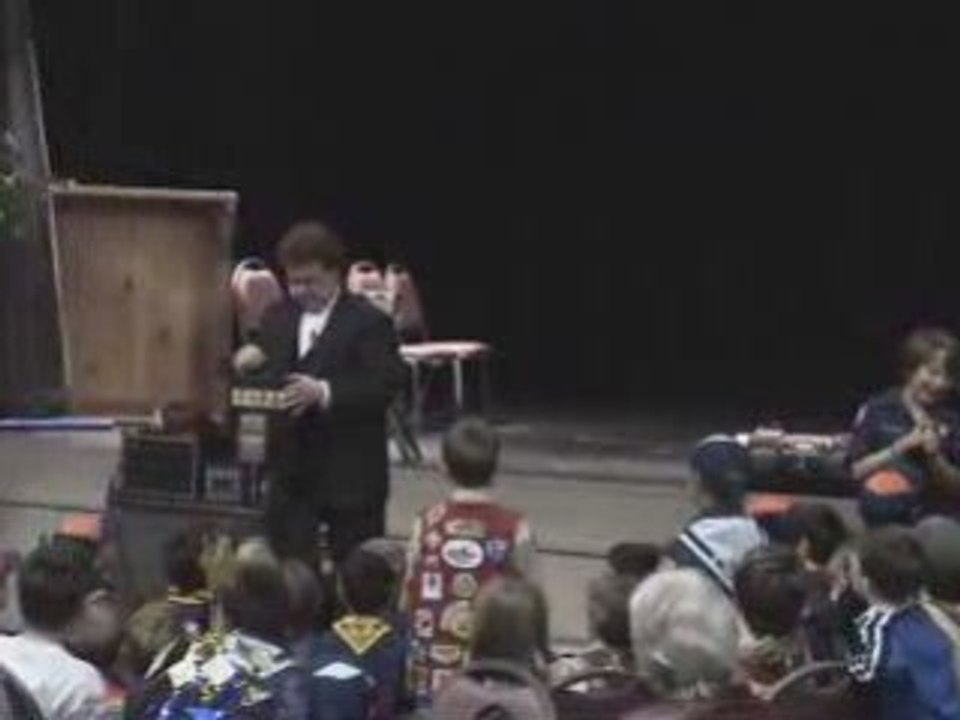 Magic Magician Chinese Washing Machine Astonishing John dvx