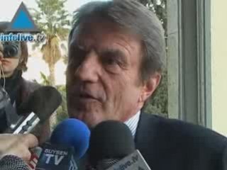 B. Kouchner «ça arrive des camions humanitaires d´explosifs»