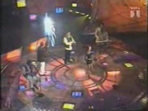 Şebnem Paker-Grup Etnik Dinle Eurovision 1997 Türkiye