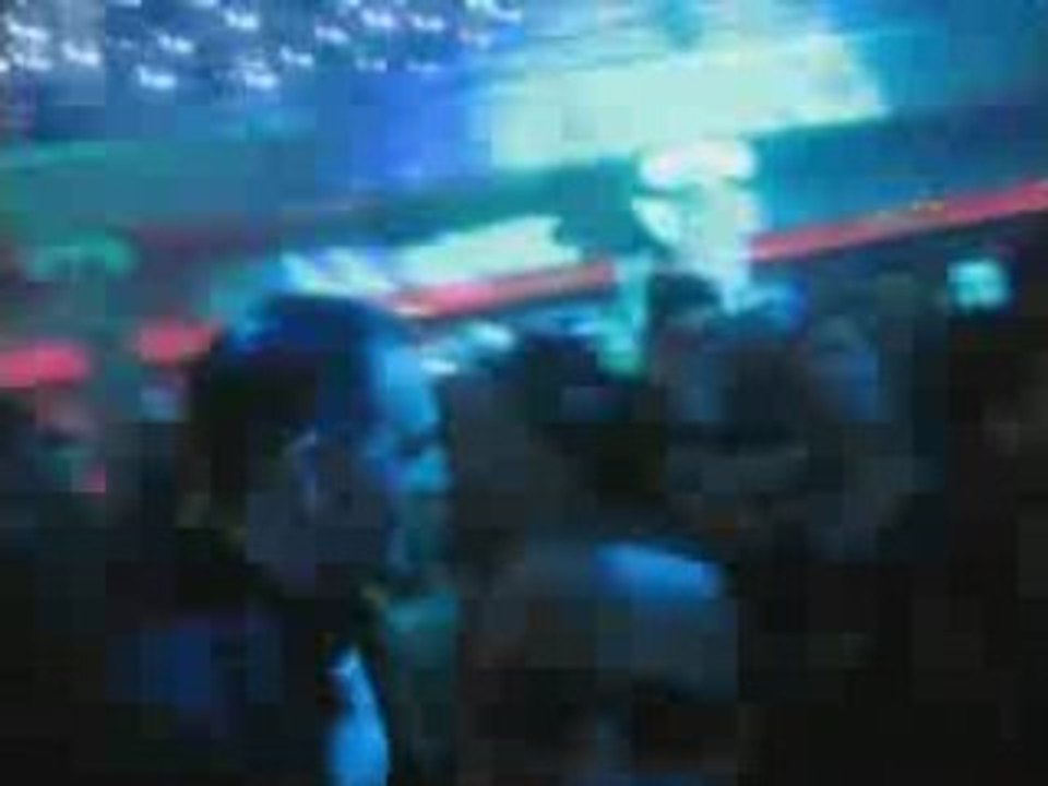 NOUVEL AN A LONDRES AVEC TROOPERS