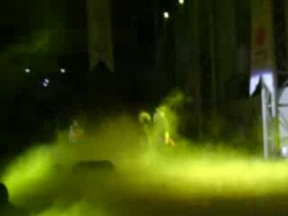 HANDE YENER - AROMA KONSERİ 03.01.09