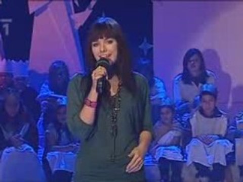 Ewa Farna - Boží Mlejny Melou (Tříkrálový Koncert)