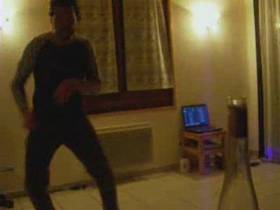 Bob danse jusqu'au bout de la nuit !!!