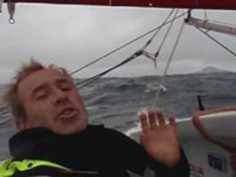 Jourdain passe le cap Horn dans le Vendée Globe