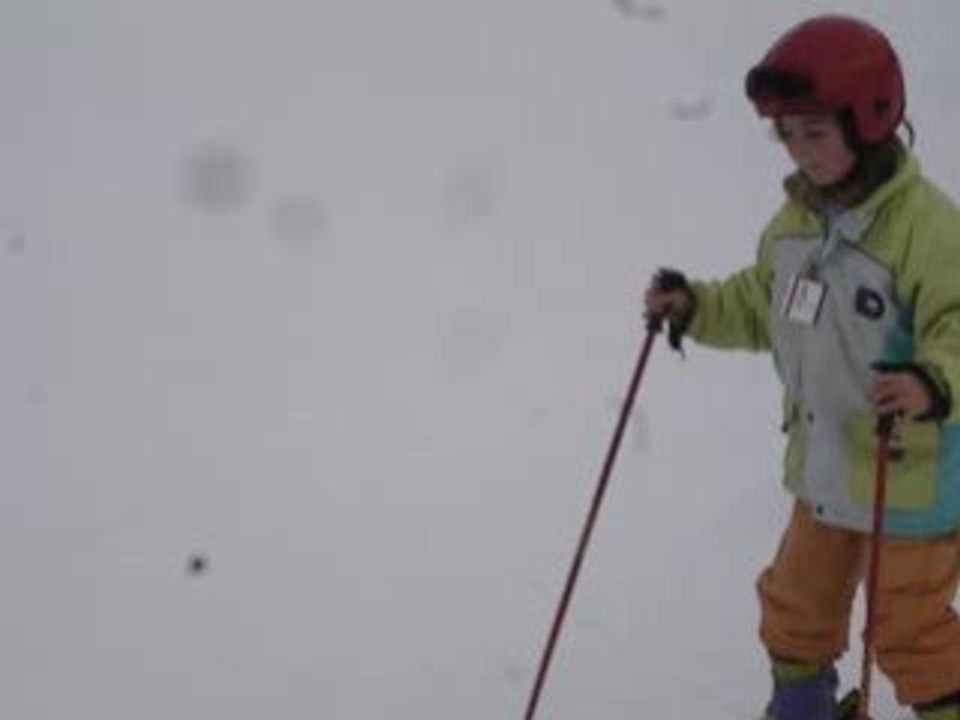 MOV05793