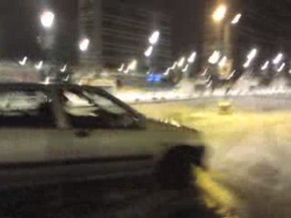 Glissade de Place de France - Ca Galère Mdeiir #2009