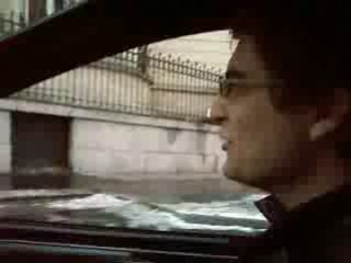 BATOU, crieur de publicité