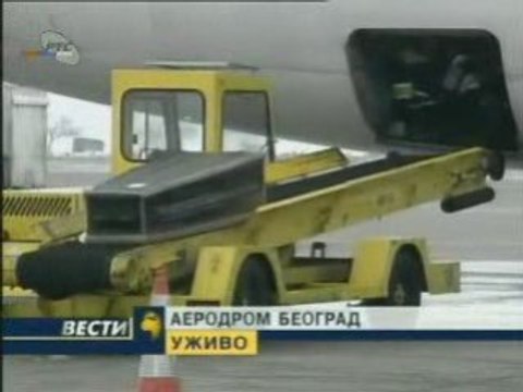 CORPS DE SLOBODAN MILOSEVIC ARRIVE DE LA HAYE