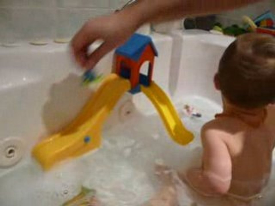 Aodren et les pingouins tout schuss -- Noël 2008