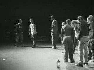 Des étrangers plus mobiles que des vagues 1