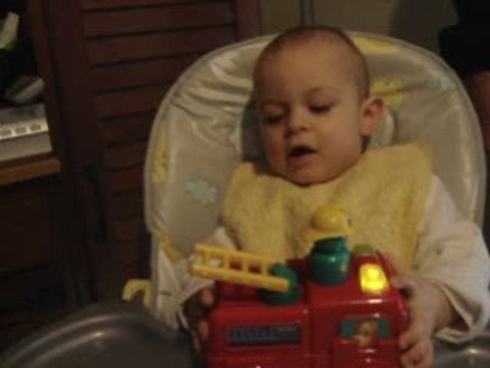 jouet de noel tata Monique