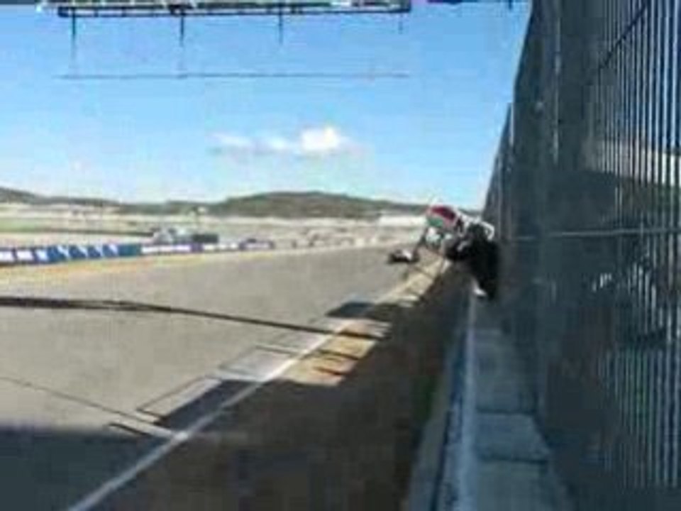 F1.09 on start-finish line in Valencia