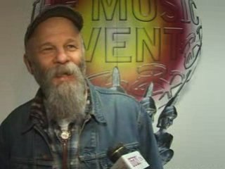 Brit nominated Seasick Steve bigs up his British fans