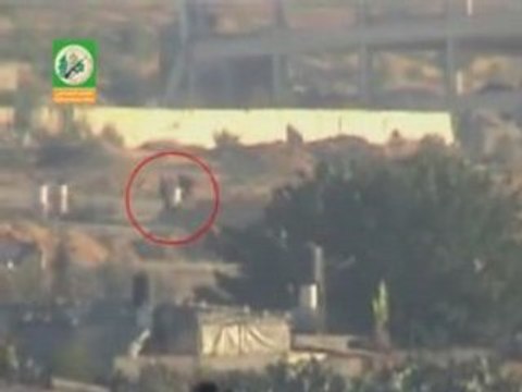 ALLAH...mort d4un sioniste au sniper AL QUASSAM