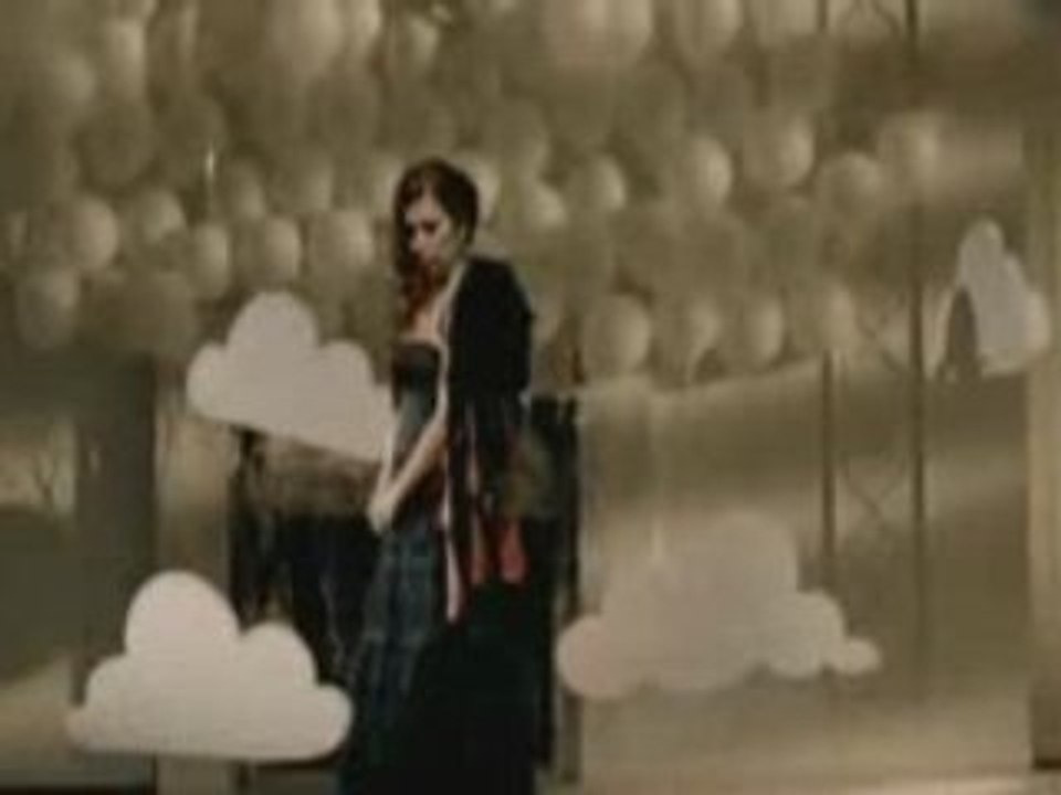 Yonca Lodi - Sende Yaram Var (2009) by Aluxton