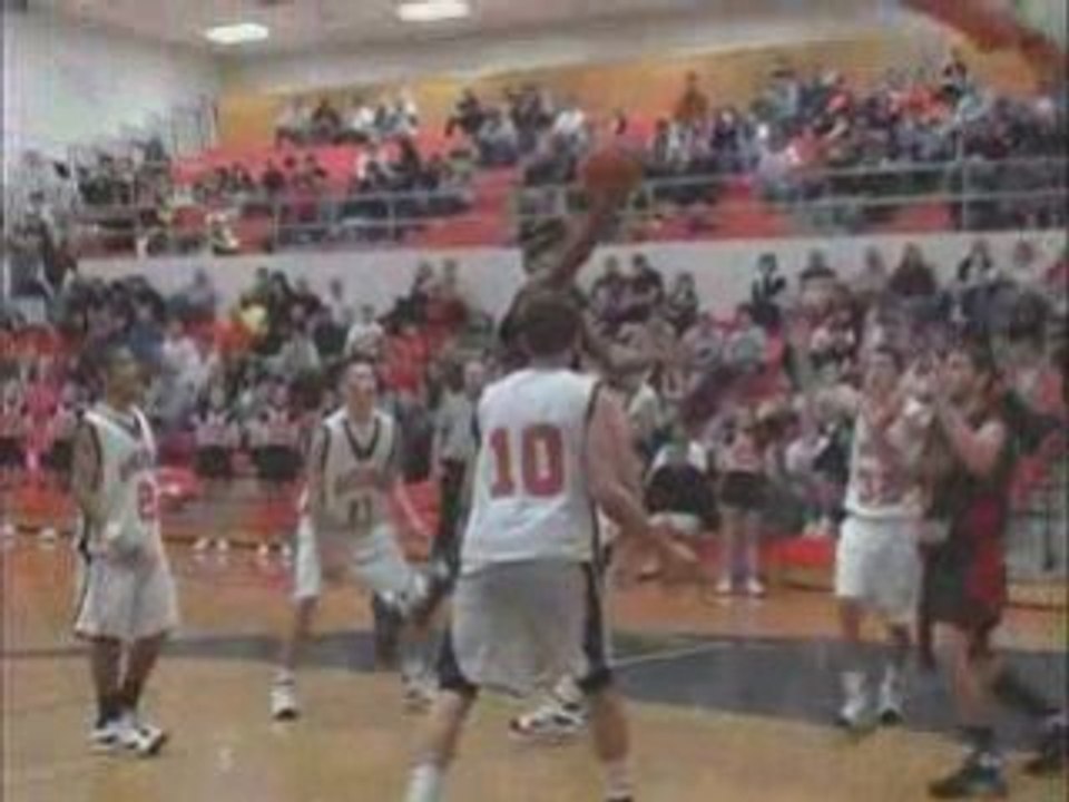 Boys Basketball: North Medford at Roseburg (1/6/09)