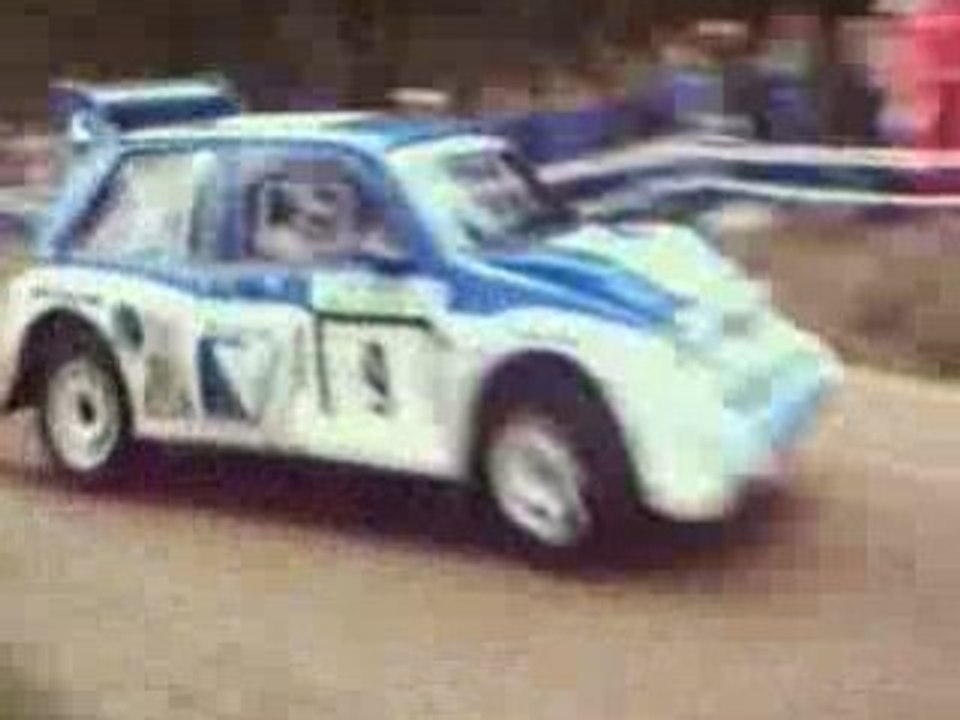 Peugeot 205 GTI 1.6 (pub) + T16 (gr. B)