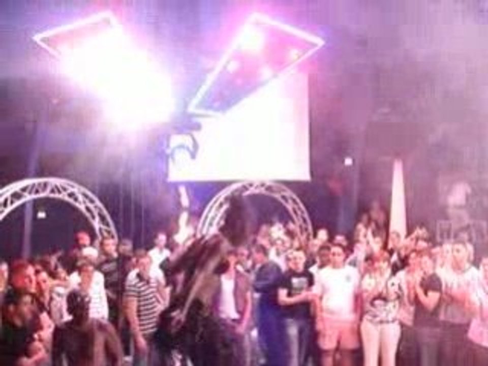 Anniversaire 26 ans -3 Dj's-Cracheur de Feu-Effet Spéciaux
