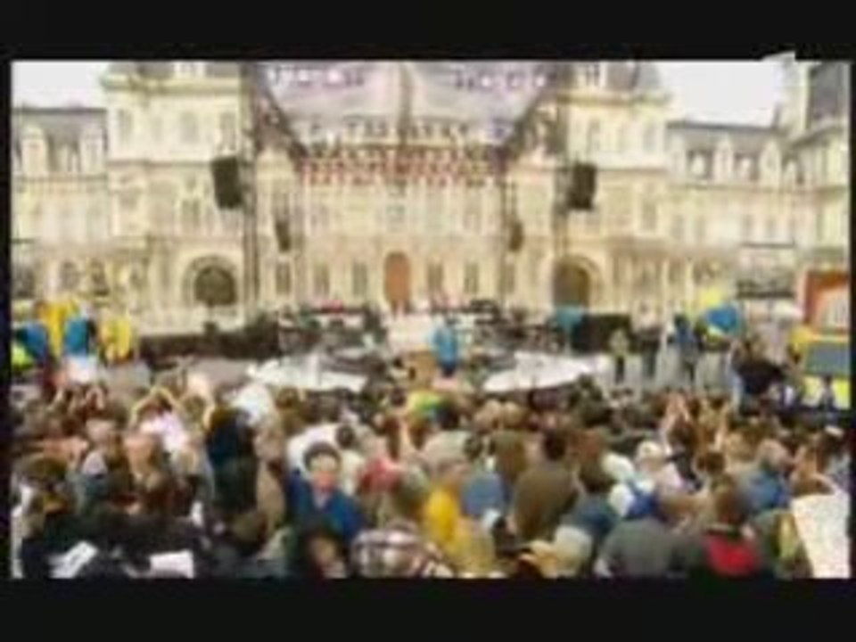 Alizée - J'ai Pas Vingt Ans