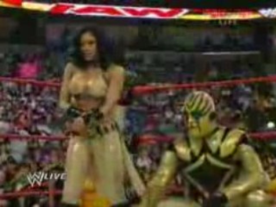 WWE Raw 1/5/09 - Part 2/10