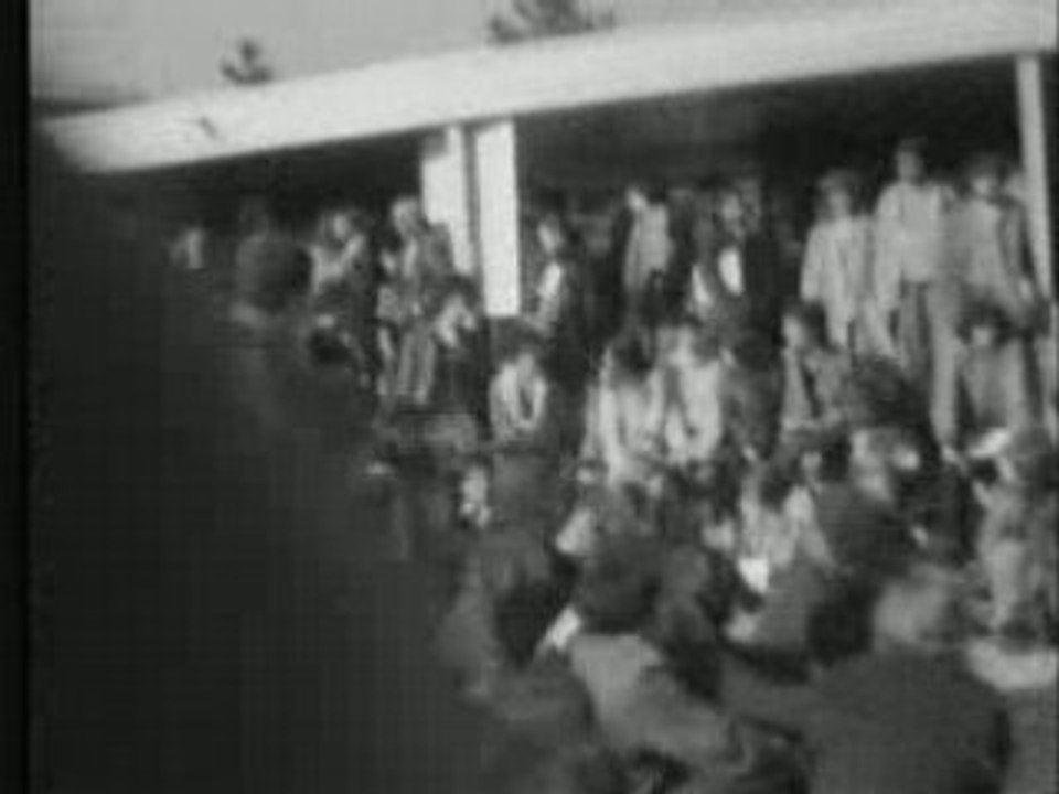 Assemblée générale au bassin de Vincennes en mars 1980