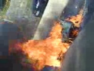 Greve au Finosello , Poubelles en feu !!