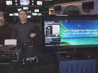 Techie Marc Saltzman shows off hot new product from the ...