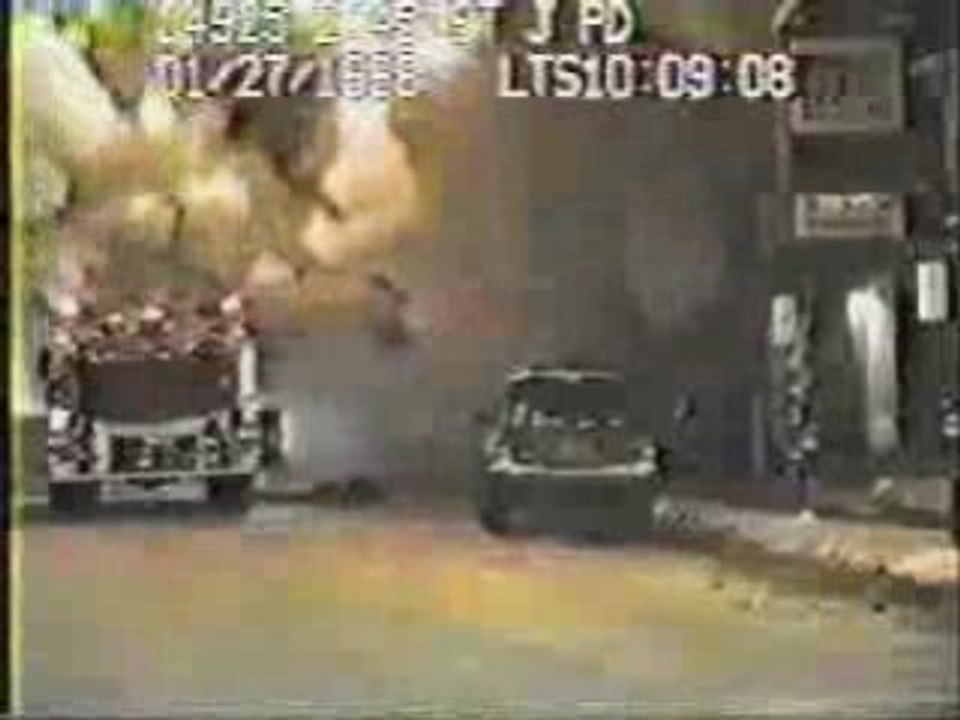 backdraft explosion de fumées!