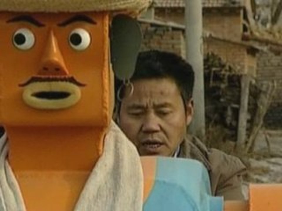 The Chinese farmer who invents robots