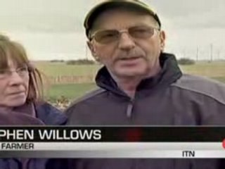 UFO News CNN : UFO hit Wind Turbine,Uk,2009