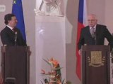 Lisbon Treaty: Klaus and Barroso lock horns in Prague