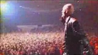 Judas Priest live - Breaking the Law