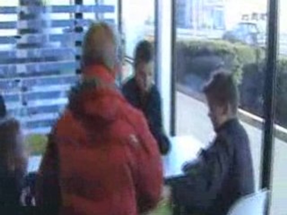 arrivée au mac do des poussins