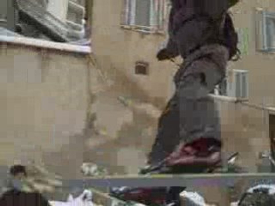 saut ski a marseille sous la neige