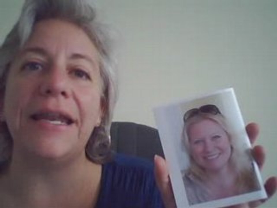 Face Reading: Holly Getty