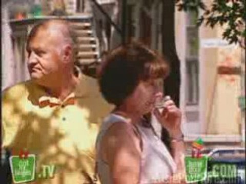 Le chien qui conduit Gags de Caméra Cachée