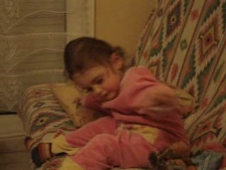 moi pauline devant la tele
