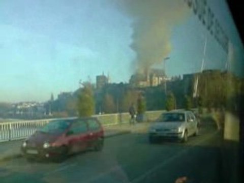 Le chateau d'Angers en feu