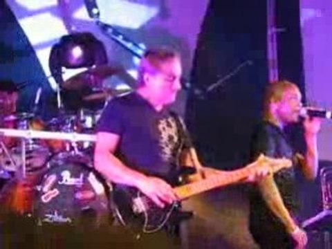 Emile Et Images - En Concert A Montfrin