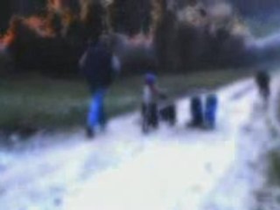 JUJU à vélo sans roulettes