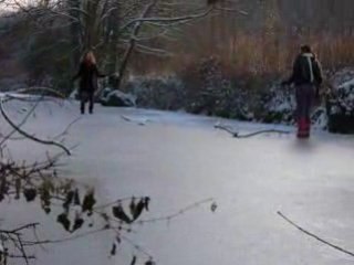 o6 . o1 . o9  Elodiie & Luucile en galère sur la glaace