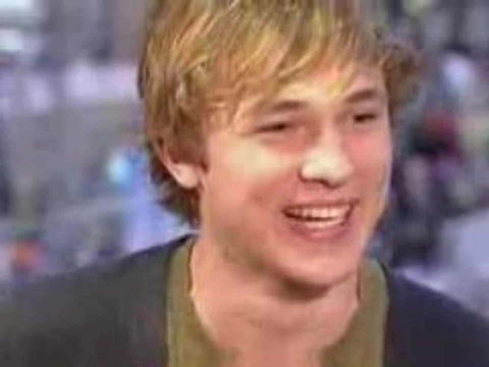 William Moseley Comic Con Interview