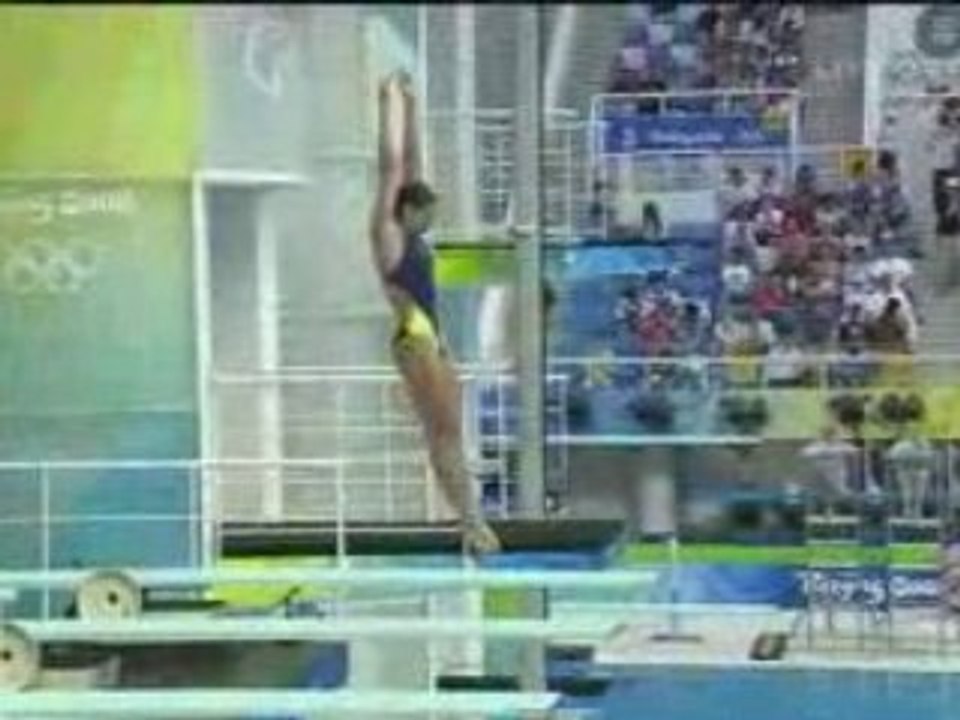 JeniferBenitez Swim OOps