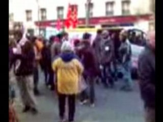 Manif sur un timbre poste